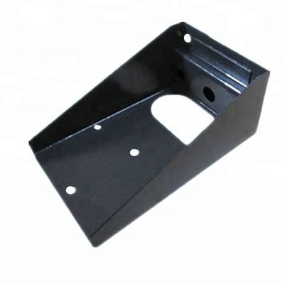Tolérance non standard /-0,01 mm Pièces d'emboutissage de matériel de construction pour support de coin de lit