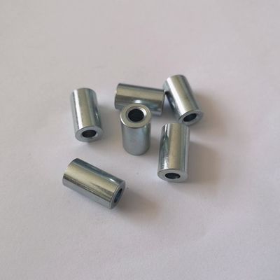 Pièces de tournage et de fraisage CNC personnalisées en acier inoxydable pour des applications polyvalentes