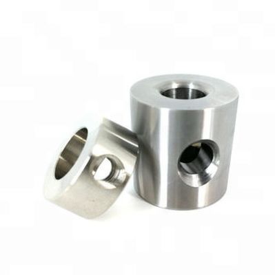 Parties usinées CNC sur mesure Parties tournées en aluminium de précision pour fonctions de forage