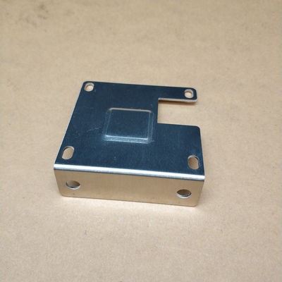Emballage de pliage par estampage en fonte industriel sur mesure pour support électronique en métal