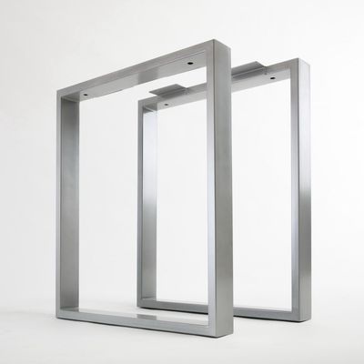 Support de table en acier inoxydable de conception hôtelière avec structure de support triangulaire en aluminium