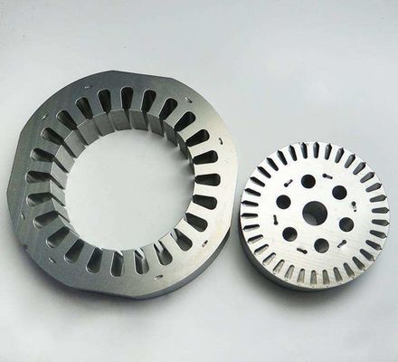 Exemple de cuivre matériel de moteur personnalisé stator rotor moteur magnétique estampage rotar stator