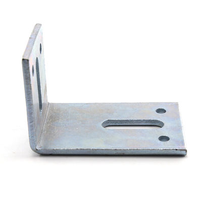 Logo personnalisé support de coin plat galvanisé pour les machines de construction non standard