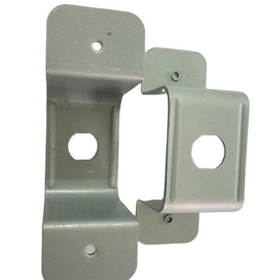 Couche en poudre d'alliage d'aluminium de pliage soudage de perforation de découpe au laser traitement sur mesure