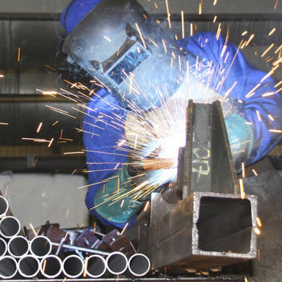 Pipe en acier de bronze personnalisée soudage d'angle de support en fer pour les applications lourdes