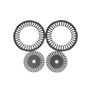 Stateur et rotor de moteur à moyeu universel à éteinte haute fréquence