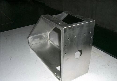 Pièces métalliques sur mesure en tôle d'estampage en aluminium en acier inoxydable pour machines industrielles