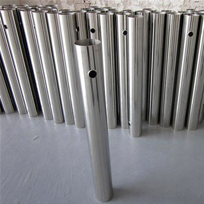 Coupe au laser de tubes de titane, pliage et soudage pour la fabrication de tubes métalliques sur mesure