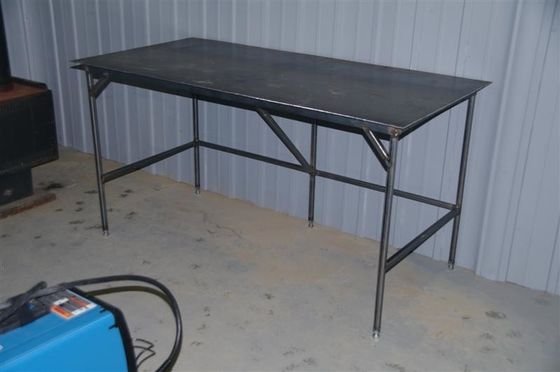 Station de travail mobile de soudage personnalisée pour la fabrication et autres pièces de soudage