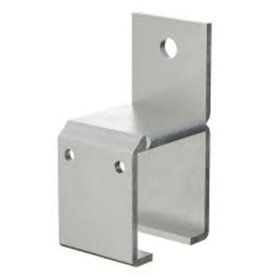 Des supports de montage murale en acier inoxydable personnalisés