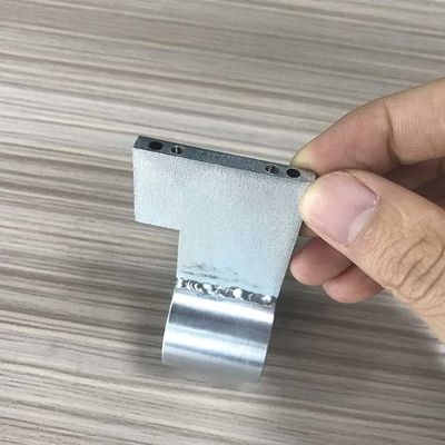 Soudage de tubes en tôle sur mesure avec équipement avancé et service professionnel