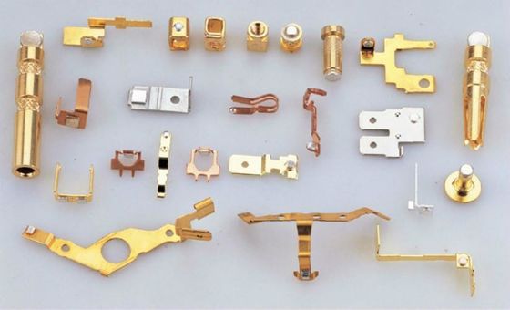 Pièces d'estampage en acier inoxydable/aluminium pour support de fabrication de tôles sur mesure