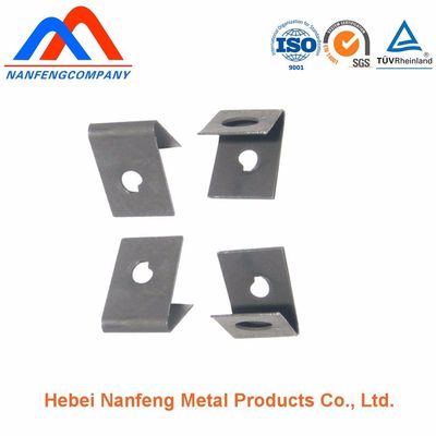Processus d'estampage Parties de pliage chinoises en acier Fabrication à prix pour les machines
