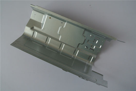 Fabrication de tôles métalliques personnalisables pour l'aluminium et l'acier inoxydable