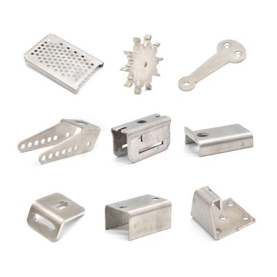Armatures métalliques pressées attachées à des armoires de meubles sur mesure pour revêtement d'oxyde noir