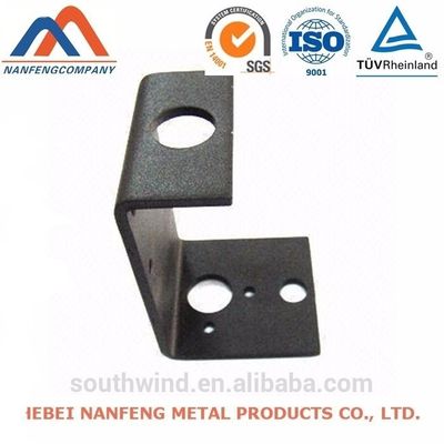 Fabrication de pièces d'emboutissage métalliques sur mesure de différentes couleurs à des prix raisonnables