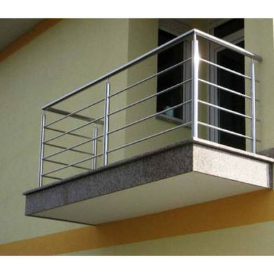 Grille en acier personnalisée pour les escaliers, le balcon et la porte