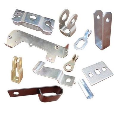 Traitement sur mesure en tôle métallique en tôle d'aluminium Fabrication de pièces de coupe, d'estampage et de pliage