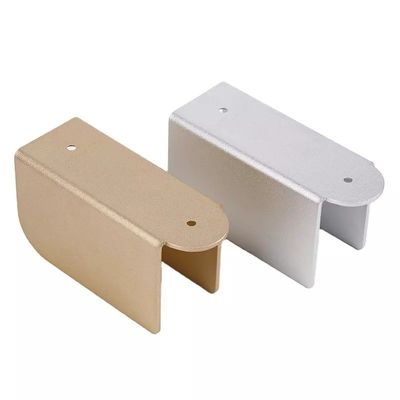 Traitement sur mesure en tôle métallique en tôle d'aluminium Fabrication de pièces de coupe, d'estampage et de pliage