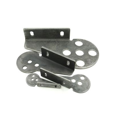 Pièces d'estampage à l'épreuve de perforation en acier à feuille d'acier, d'épaisseur de 0,4 à 3 mm