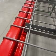 Étagère en acier laminé à froid personnalisée OEM Pro Gulf Shelving Steel Wire Mesh Decking pour les rayonnages de palettes