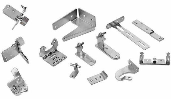 Produits d'estampage en métal de Nanfeng pour la personnalisation et le polissage d'accessoires électroniques