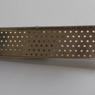 Processus de soudage feuille d'aluminium estampillée avec trous acceptable petite commande à Nanfeng