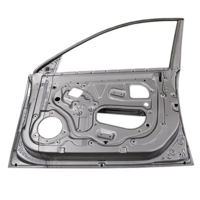Processus automobile et de soudage d'estampage de coque métallique avec matériau en acier inoxydable