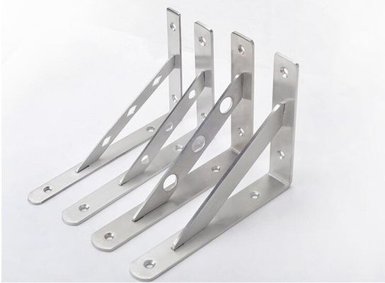 Service de découpe laser sur mesure pour le support métallique de la climatisation Petite commande acceptable