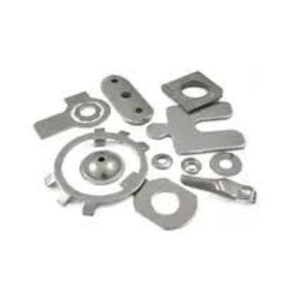 Fabrication de supports électroniques sur mesure avec services de pliage et de soudage