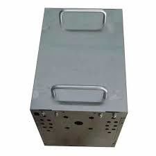 Fabrication de supports sur mesure avec services de pliage et de soudage